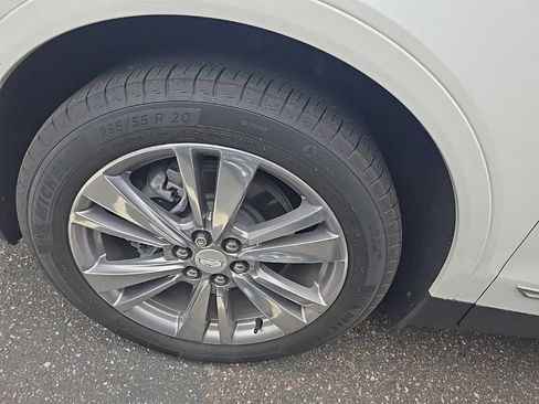 Certified 2023 Cadillac XT5 Premium Luxury w/ Technology Package AWD/4WD image 6