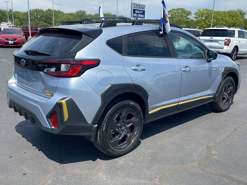 Used 2025 Subaru Crosstrek 2.5i Sport AWD/4WD image 5