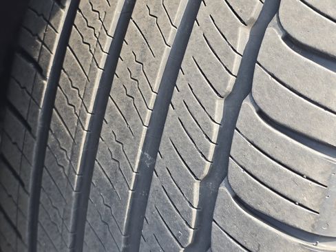 Used 2024 Chevrolet Equinox Premier image 16