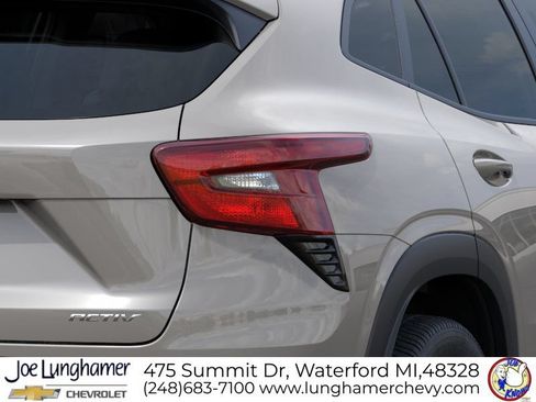 New 2026 Chevrolet Trax ACTIV w/ Driver Confidence Package FWD image 11