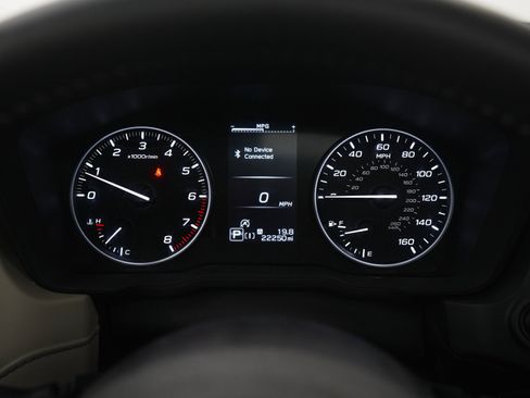 Used 2025 Subaru Forester Premium AWD/4WD image 25