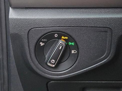 Used 2021 Volkswagen Atlas S image 7