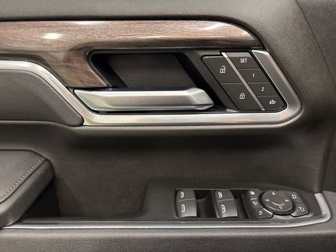 Used 2025 Chevrolet Silverado 3500 LTZ w/ Trail Boss Package AWD/4WD image 15