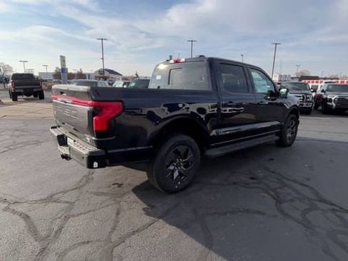 Used 2024 Ford F150 Lightning Lariat AWD/4WD image 7
