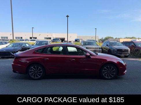 Used 2020 Hyundai Sonata Limited w/ Cargo Package FWD image 3