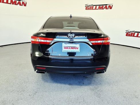 Used 2014 Toyota Avalon Limited image 4