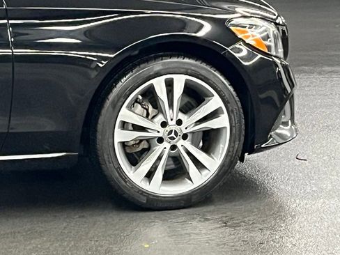 Used 2019 Mercedes-Benz C 300 4MATIC Sedan image 39