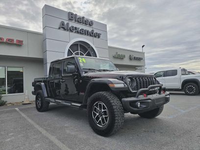 Used 2024 Jeep Gladiator Rubicon w/ Technology Group
