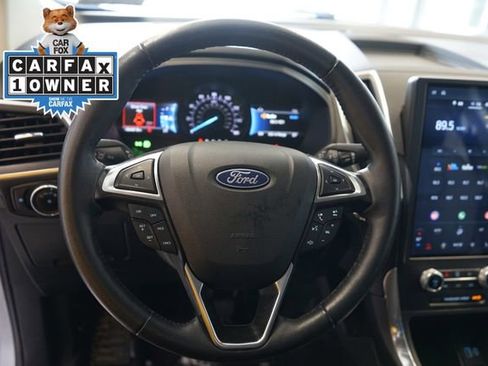 Certified 2024 Ford Edge Titanium image 21