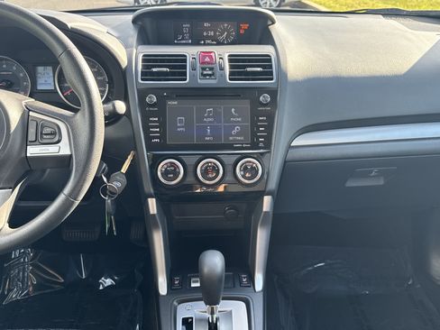 Used 2017 Subaru Forester 2.5i Premium w/ All-Weather Package AWD/4WD image 7