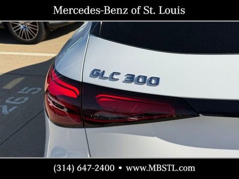 New 2026 Mercedes-Benz GLC 300 4MATIC image 4