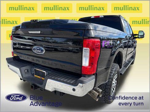 Used 2017 Ford F250 Lariat w/ Lariat Value Package image 4