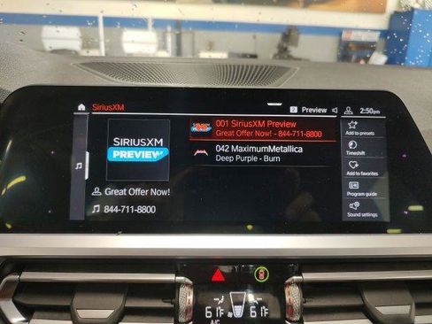 Used 2020 BMW 330i xDrive Sedan w/ Convenience Package image 9