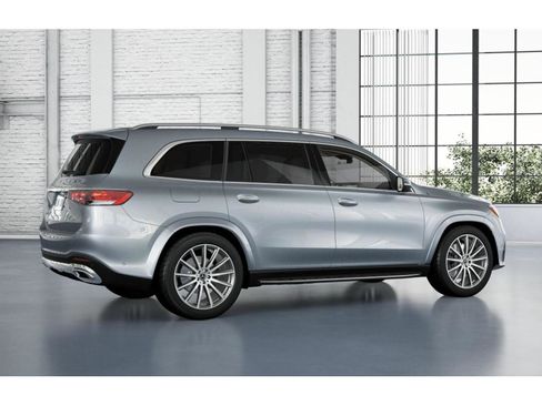 New 2026 Mercedes-Benz GLS 450 4MATIC image 19