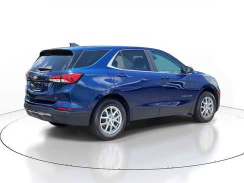 Used 2022 Chevrolet Equinox LT FWD image 5