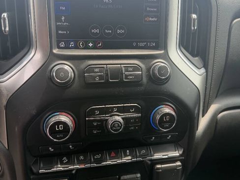 Used 2019 Chevrolet Silverado 1500 RST AWD/4WD image 9