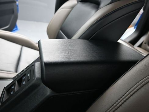 Used 2022 Ford Bronco Wildtrak image 36