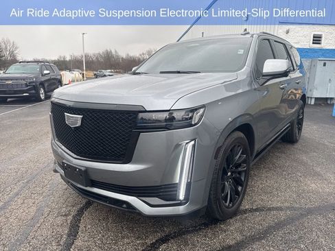 Used 2022 Cadillac Escalade Sport Platinum w/ LPO, ONYX Package image 7