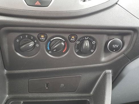 Used 2018 Ford Transit 150 XL RWD image 22