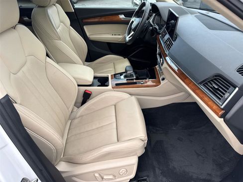 Used 2023 Audi Q5 2.0T Premium Plus w/ Premium Plus Package image 19
