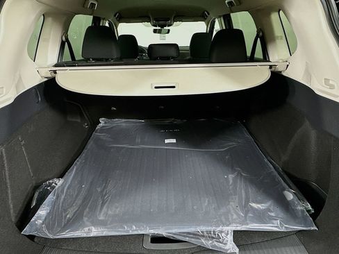 New 2026 Nissan Rogue SV image 33