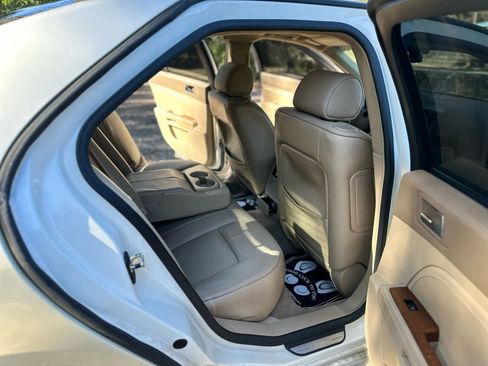 Used 2009 Cadillac STS Sedan 4D w/ AWD Preferred Equipment Group image 4