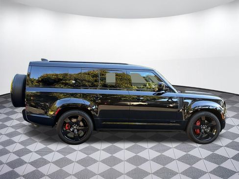 Used 2023 Land Rover Defender 130 X AWD/4WD image 8