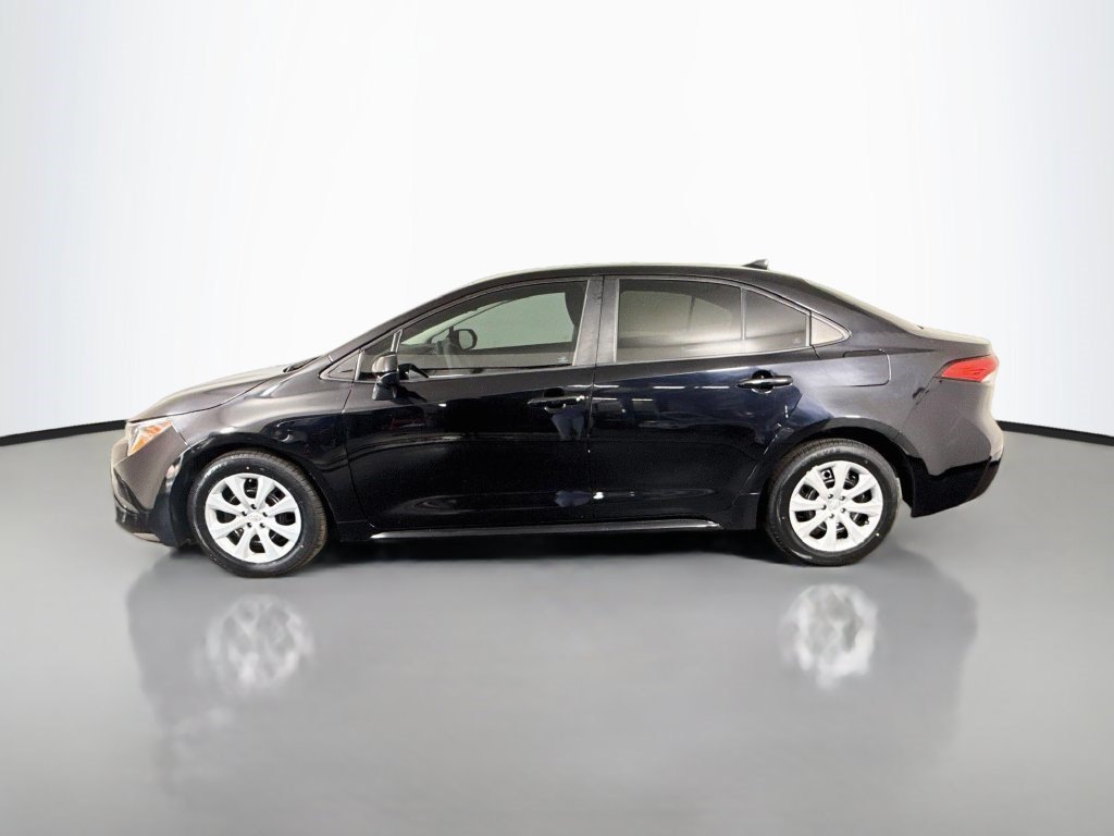 Used 2023 Toyota Corolla LE FWD image 6