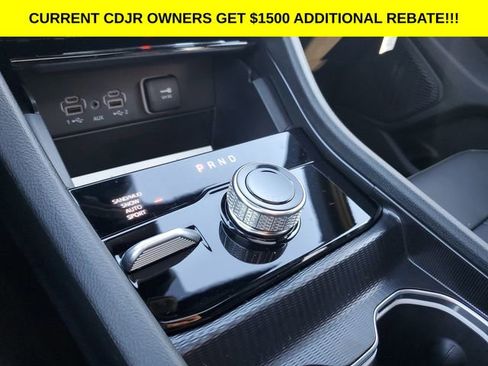 New 2025 Jeep Grand Cherokee L Limited image 13