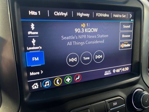 Used 2020 Chevrolet Silverado 1500 LT Trail Boss image 32