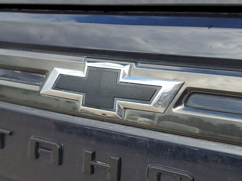 Used 2021 Chevrolet Tahoe Z71 w/ Z71 Signature Package image 36