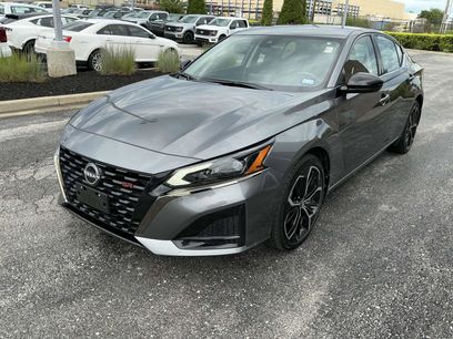 Used 2024 Nissan Altima 2.5 SR