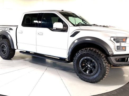 Used 2018 Ford F150 Raptor w/ Equipment Group 802A Luxury AWD/4WD image 1