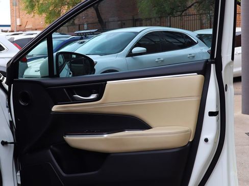 Used 2018 Honda Clarity Plug-In Hybrid image 28