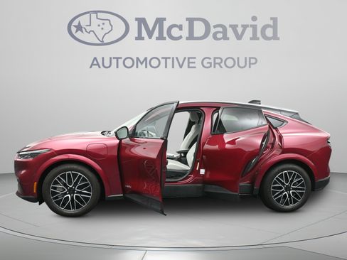 Used 2025 Ford Mustang Mach-E Premium RWD image 42