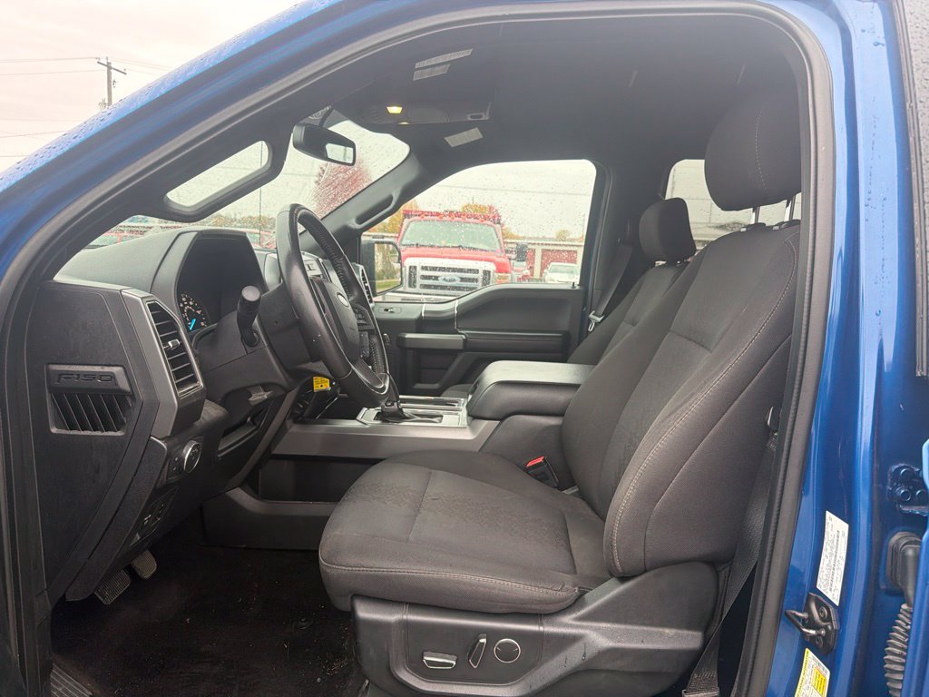 Used 2018 Ford F150 XLT w/ Equipment Group 302A Luxury AWD/4WD image 8