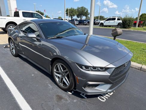 Used 2024 Ford Mustang Coupe RWD image 1