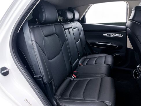 Used 2023 Genesis GV70 2.5T image 35