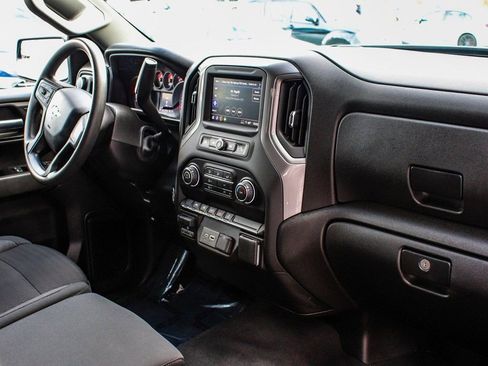 Used 2024 Chevrolet Silverado 1500 Custom image 38