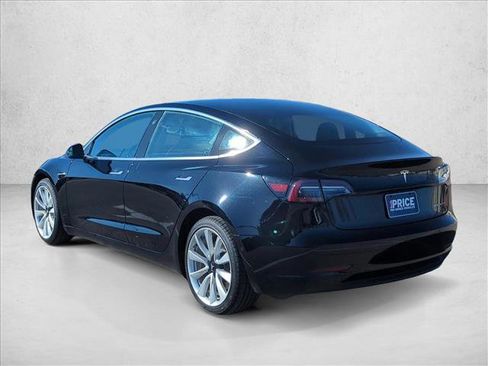 Used 2018 Tesla Model 3 Long Range image 10