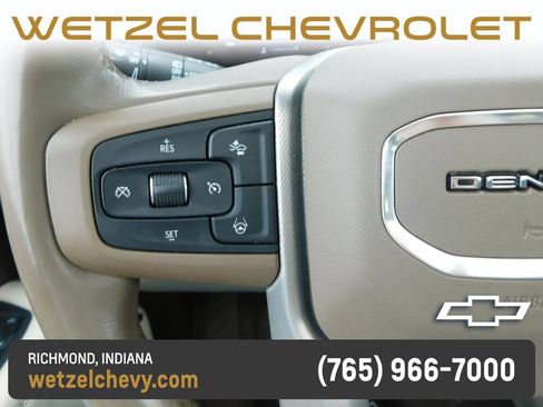 Used 2023 GMC Yukon XL Denali w/ Denali Reserve Package AWD/4WD image 42