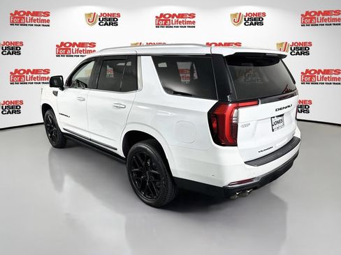 Used 2025 GMC Yukon Denali Ultimate AWD/4WD image 2
