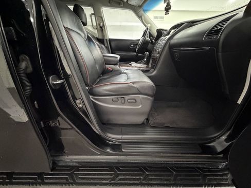 Used 2017 Nissan Armada SV w/ Driver Package AWD/4WD image 10