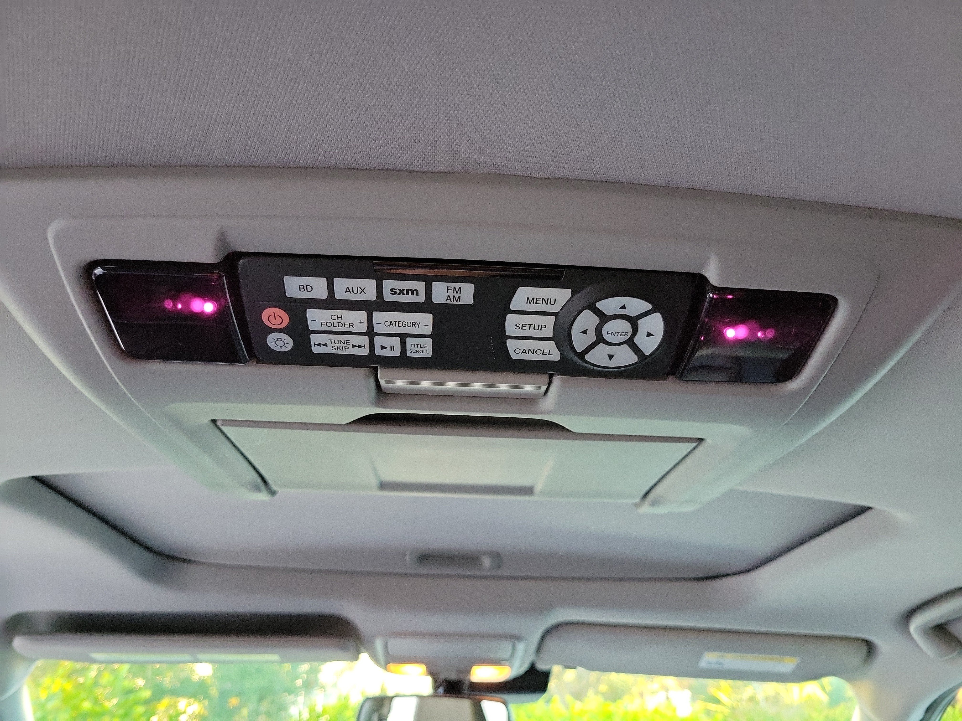 Used 2018 Honda Pilot Touring image 17