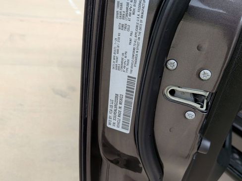 Used 2024 RAM 2500 Laramie w/ Night Edition AWD/4WD image 51