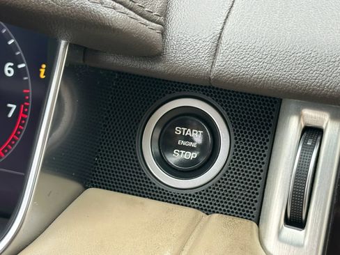 Used 2019 Land Rover Range Rover HSE AWD/4WD image 36
