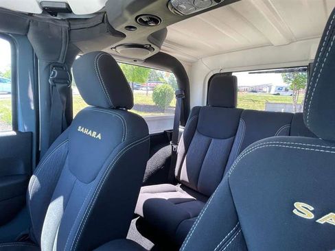 Used 2014 Jeep Wrangler Sahara w/ Dual Top Group AWD/4WD image 70