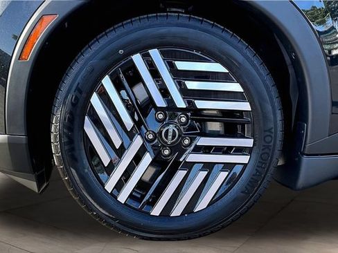 New 2026 Nissan Leaf SV+ w/ Floor Mat Package (SV+) FWD image 12