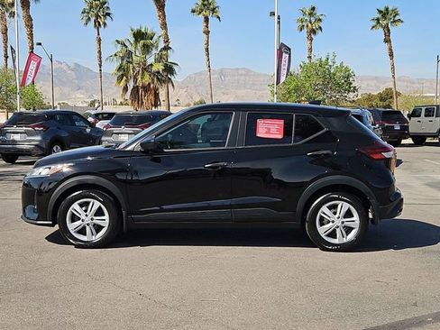Certified 2025 Nissan Kicks Play S FWD image 19