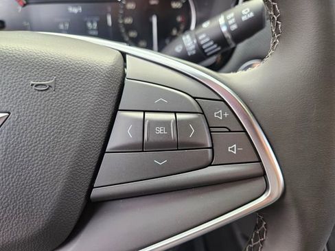 New 2026 Cadillac XT5 Luxury image 26